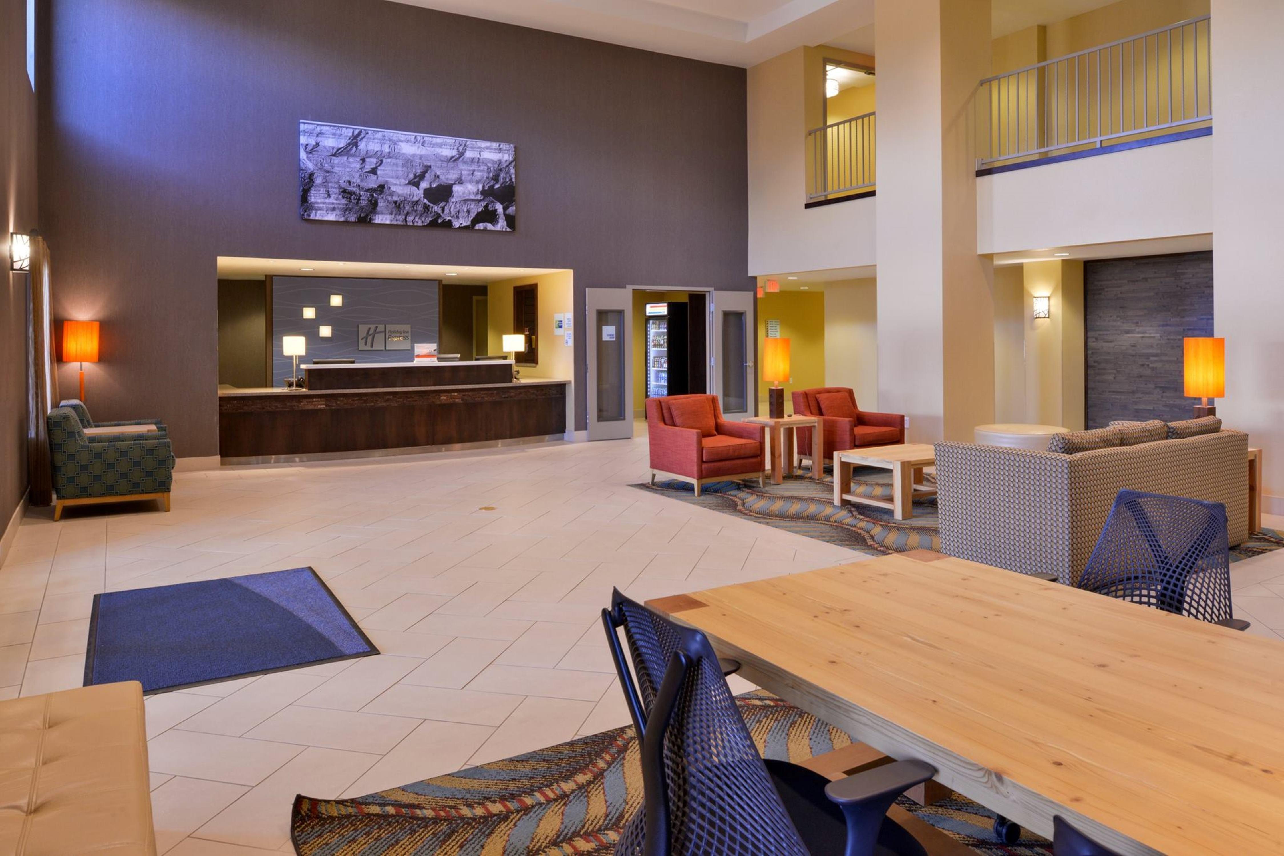 Holiday Inn Express & Suites Page - Lake Powell Area By Ihg Exterior foto